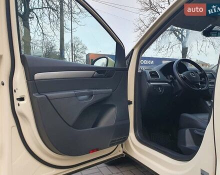 Бежевый Фольксваген Шаран, объемом двигателя 1.98 л и пробегом 235 тыс. км за 15999 $, фото 34 на Automoto.ua