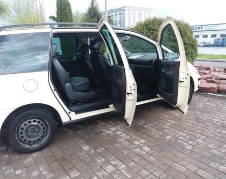 Бежевый Фольксваген Шаран, объемом двигателя 1.9 л и пробегом 343 тыс. км за 3500 $, фото 15 на Automoto.ua