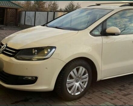 Бежевый Фольксваген Шаран, объемом двигателя 2 л и пробегом 410 тыс. км за 9800 $, фото 3 на Automoto.ua