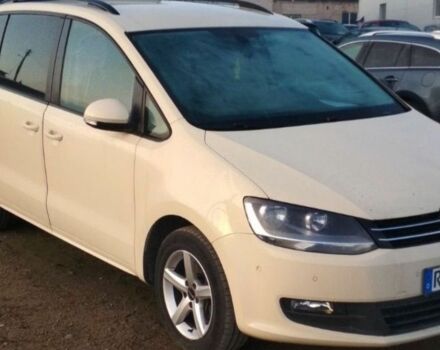 Бежевый Фольксваген Шаран, объемом двигателя 2 л и пробегом 420 тыс. км за 9900 $, фото 1 на Automoto.ua