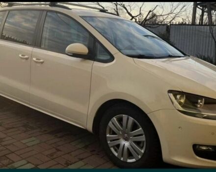 Бежевый Фольксваген Шаран, объемом двигателя 2 л и пробегом 410 тыс. км за 9800 $, фото 12 на Automoto.ua