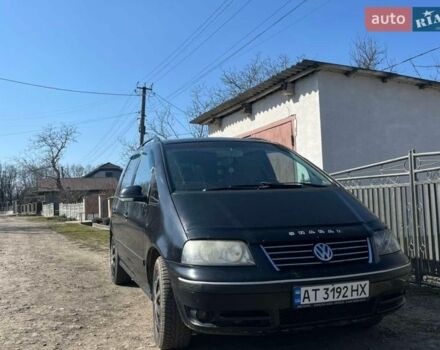 Бежевый Фольксваген Шаран, объемом двигателя 1.9 л и пробегом 372 тыс. км за 4800 $, фото 1 на Automoto.ua
