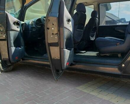 Черный Фольксваген Шаран, объемом двигателя 2.8 л и пробегом 390 тыс. км за 2500 $, фото 10 на Automoto.ua