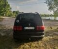 Черный Фольксваген Шаран, объемом двигателя 2.8 л и пробегом 380 тыс. км за 2400 $, фото 10 на Automoto.ua