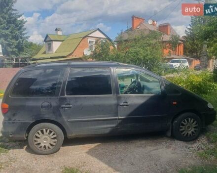 Черный Фольксваген Шаран, объемом двигателя 1.98 л и пробегом 350 тыс. км за 2800 $, фото 6 на Automoto.ua