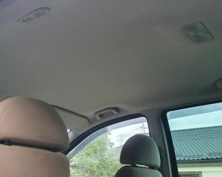 Черный Фольксваген Шаран, объемом двигателя 2 л и пробегом 300 тыс. км за 4000 $, фото 3 на Automoto.ua