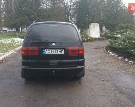 Черный Фольксваген Шаран, объемом двигателя 1.9 л и пробегом 391 тыс. км за 2950 $, фото 5 на Automoto.ua