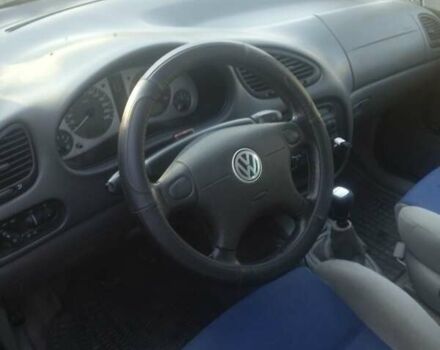 Черный Фольксваген Шаран, объемом двигателя 1.8 л и пробегом 240 тыс. км за 4000 $, фото 18 на Automoto.ua