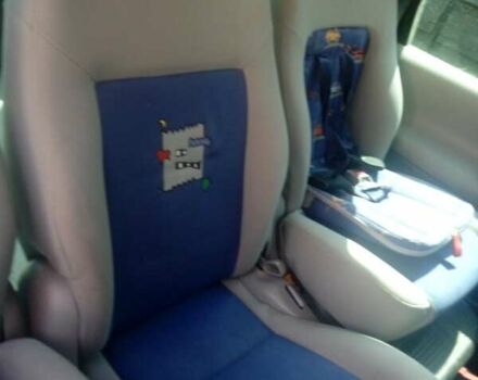 Черный Фольксваген Шаран, объемом двигателя 1.8 л и пробегом 240 тыс. км за 4000 $, фото 2 на Automoto.ua