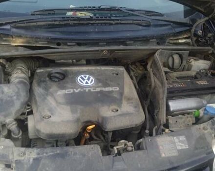 Черный Фольксваген Шаран, объемом двигателя 1.8 л и пробегом 240 тыс. км за 4000 $, фото 12 на Automoto.ua