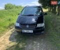 Черный Фольксваген Шаран, объемом двигателя 1.9 л и пробегом 325 тыс. км за 3950 $, фото 1 на Automoto.ua