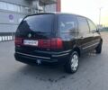 Черный Фольксваген Шаран, объемом двигателя 1.9 л и пробегом 397 тыс. км за 3200 $, фото 3 на Automoto.ua