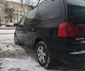 Черный Фольксваген Шаран, объемом двигателя 2 л и пробегом 438 тыс. км за 5700 $, фото 5 на Automoto.ua