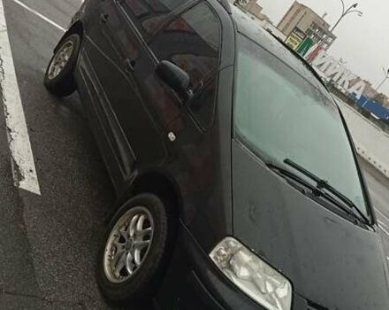 Черный Фольксваген Шаран, объемом двигателя 1.8 л и пробегом 38 тыс. км за 4100 $, фото 2 на Automoto.ua