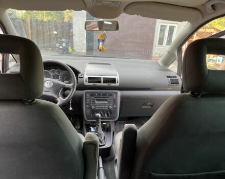 Черный Фольксваген Шаран, объемом двигателя 1.9 л и пробегом 522 тыс. км за 4200 $, фото 6 на Automoto.ua