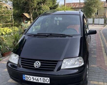 Черный Фольксваген Шаран, объемом двигателя 1.9 л и пробегом 522 тыс. км за 4200 $, фото 7 на Automoto.ua