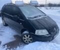 Черный Фольксваген Шаран, объемом двигателя 1.9 л и пробегом 330 тыс. км за 2350 $, фото 1 на Automoto.ua
