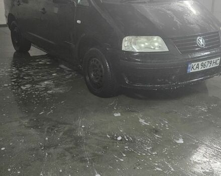 Черный Фольксваген Шаран, объемом двигателя 1.9 л и пробегом 400 тыс. км за 2500 $, фото 2 на Automoto.ua