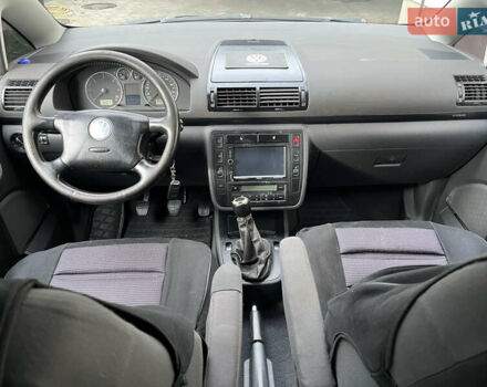 Фольксваген Шаран 2003 в Шумск на Automoto.ua Черный Фольксваген Шаран, объемом двигателя 1.9 л и пробегом 360 тыс. км за 4700 $, фото 6 на Automoto.ua