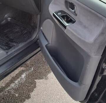 Черный Фольксваген Шаран, объемом двигателя 1.78 л и пробегом 236 тыс. км за 5500 $, фото 9 на Automoto.ua