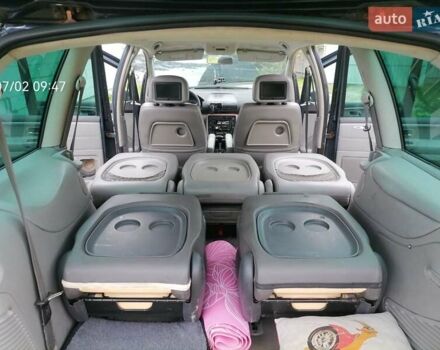 Чорний Фольксваген Шаран, об'ємом двигуна 2.8 л та пробігом 380 тис. км за 6000 $, фото 22 на Automoto.ua