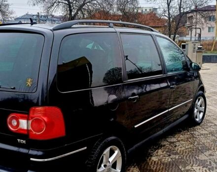 Черный Фольксваген Шаран, объемом двигателя 1.9 л и пробегом 260 тыс. км за 6500 $, фото 3 на Automoto.ua