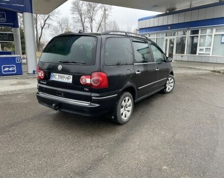 Черный Фольксваген Шаран, объемом двигателя 1.9 л и пробегом 223 тыс. км за 5500 $, фото 2 на Automoto.ua