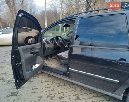Черный Фольксваген Шаран, объемом двигателя 1.78 л и пробегом 111 тыс. км за 4850 $, фото 8 на Automoto.ua