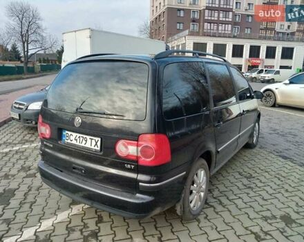 Черный Фольксваген Шаран, объемом двигателя 1.78 л и пробегом 111 тыс. км за 4850 $, фото 3 на Automoto.ua