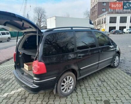 Черный Фольксваген Шаран, объемом двигателя 1.78 л и пробегом 111 тыс. км за 4850 $, фото 4 на Automoto.ua