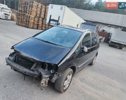 Черный Фольксваген Шаран, объемом двигателя 1.97 л и пробегом 291 тыс. км за 3000 $, фото 7 на Automoto.ua