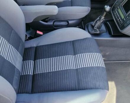 Черный Фольксваген Шаран, объемом двигателя 2 л и пробегом 241 тыс. км за 7950 $, фото 21 на Automoto.ua