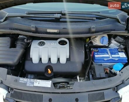 Черный Фольксваген Шаран, объемом двигателя 2 л и пробегом 241 тыс. км за 7950 $, фото 36 на Automoto.ua