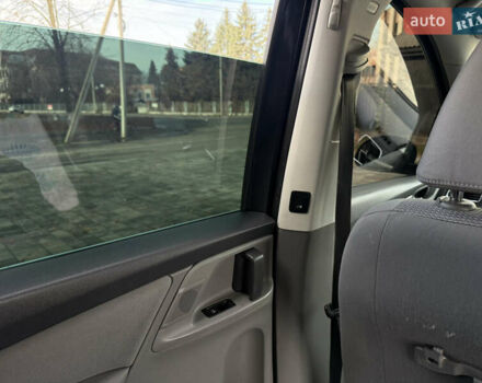 Черный Фольксваген Шаран, объемом двигателя 2 л и пробегом 245 тыс. км за 9900 $, фото 25 на Automoto.ua