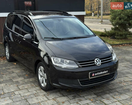 Черный Фольксваген Шаран, объемом двигателя 2 л и пробегом 245 тыс. км за 9900 $, фото 2 на Automoto.ua