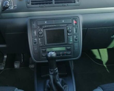 Черный Фольксваген Шаран, объемом двигателя 2 л и пробегом 241 тыс. км за 7950 $, фото 32 на Automoto.ua