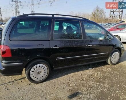 Черный Фольксваген Шаран, объемом двигателя 2 л и пробегом 241 тыс. км за 7950 $, фото 7 на Automoto.ua