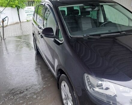 Чорний Фольксваген Шаран, об'ємом двигуна 2 л та пробігом 290 тис. км за 10500 $, фото 3 на Automoto.ua