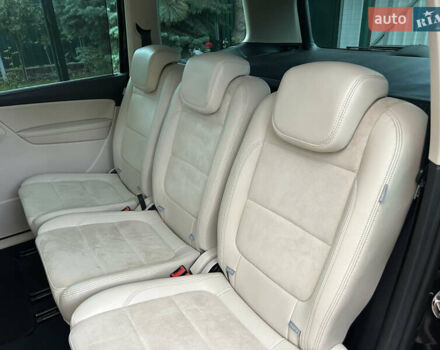 Чорний Фольксваген Шаран, об'ємом двигуна 2 л та пробігом 111 тис. км за 16700 $, фото 43 на Automoto.ua