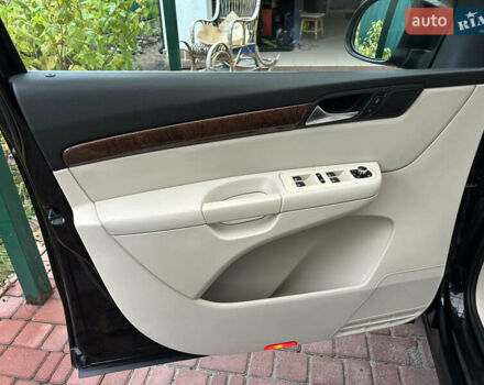 Чорний Фольксваген Шаран, об'ємом двигуна 2 л та пробігом 111 тис. км за 16700 $, фото 39 на Automoto.ua