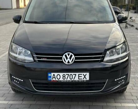 Черный Фольксваген Шаран, объемом двигателя 2 л и пробегом 319 тыс. км за 11500 $, фото 1 на Automoto.ua