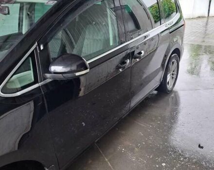 Чорний Фольксваген Шаран, об'ємом двигуна 2 л та пробігом 290 тис. км за 10500 $, фото 15 на Automoto.ua