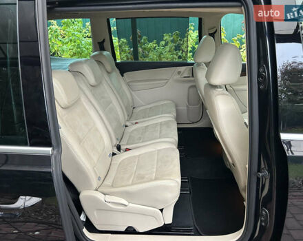 Чорний Фольксваген Шаран, об'ємом двигуна 2 л та пробігом 111 тис. км за 16700 $, фото 58 на Automoto.ua