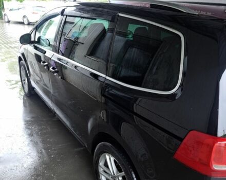 Чорний Фольксваген Шаран, об'ємом двигуна 2 л та пробігом 290 тис. км за 10500 $, фото 8 на Automoto.ua
