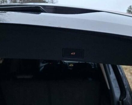 Черный Фольксваген Шаран, объемом двигателя 2 л и пробегом 289 тыс. км за 15000 $, фото 18 на Automoto.ua