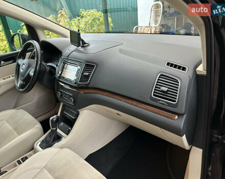 Чорний Фольксваген Шаран, об'ємом двигуна 2 л та пробігом 111 тис. км за 16700 $, фото 69 на Automoto.ua