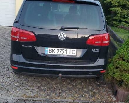Черный Фольксваген Шаран, объемом двигателя 2 л и пробегом 477 тыс. км за 12300 $, фото 24 на Automoto.ua