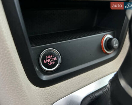 Чорний Фольксваген Шаран, об'ємом двигуна 2 л та пробігом 111 тис. км за 16700 $, фото 29 на Automoto.ua