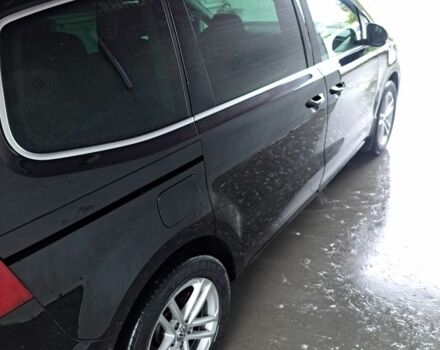 Чорний Фольксваген Шаран, об'ємом двигуна 2 л та пробігом 290 тис. км за 10500 $, фото 9 на Automoto.ua