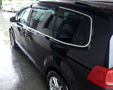 Чорний Фольксваген Шаран, об'ємом двигуна 2 л та пробігом 290 тис. км за 10500 $, фото 19 на Automoto.ua